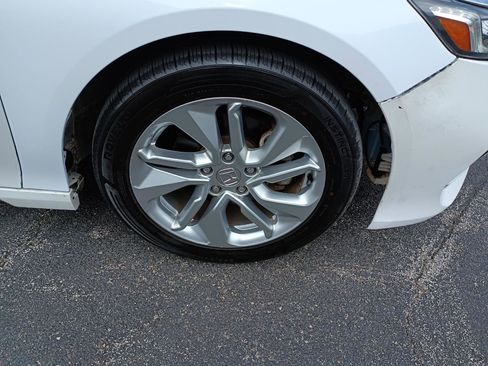 Used 2019 Honda Accord LX image 39