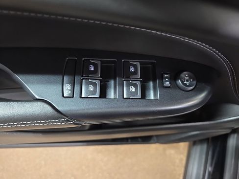 Used 2015 Cadillac SRX Luxury w/ Driver Awareness Package image 27