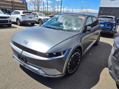 Used 2024 Hyundai Ioniq 5 Limited image 8