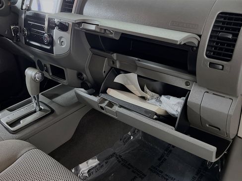 Used 2019 Nissan Frontier SV RWD image 32