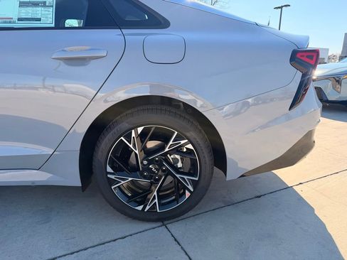 New 2026 Kia K5 GT-Line image 9