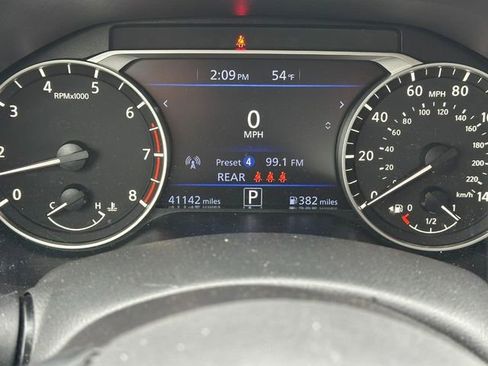 Used 2024 Nissan Altima 2.5 SV image 25