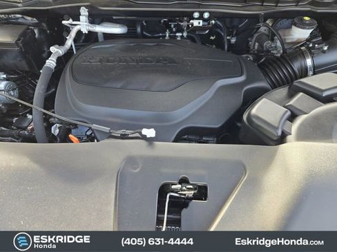 Used 2025 Honda Odyssey Touring image 35