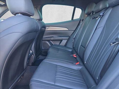 Used 2024 Maserati Grecale GT image 16