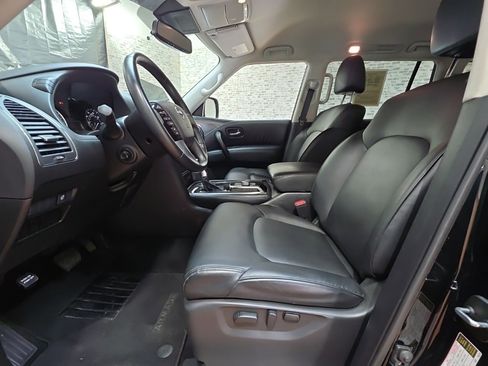 Used 2024 Nissan Armada SV image 24
