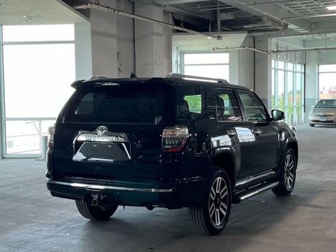 Used 2016 Toyota 4Runner Limited AWD/4WD image 12