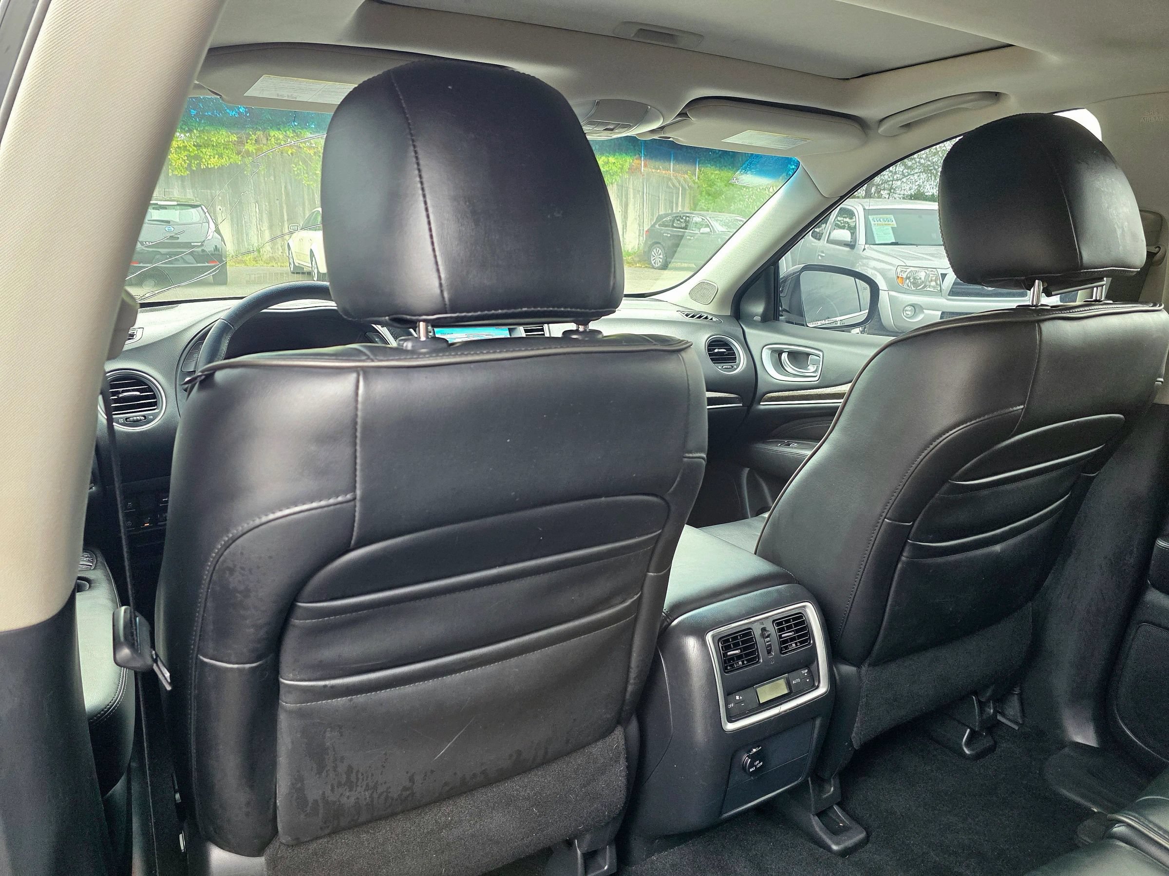 Used 2015 INFINITI QX60 Luxe w/ Premium Plus Package AWD/4WD image 52