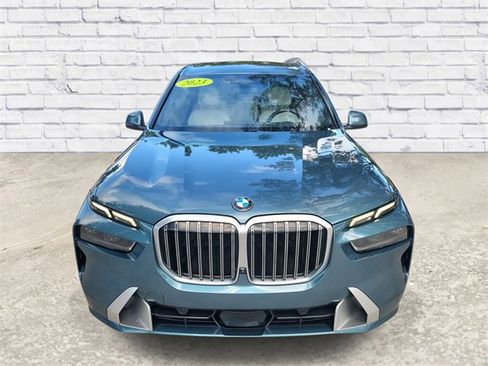 Used 2023 BMW X7 xDrive40i w/ Premium Package image 6