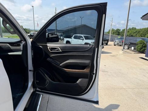 Used 2019 GMC Yukon Denali w/ Denali Ultimate Package AWD/4WD image 50