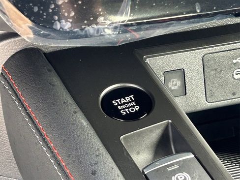 New 2026 Nissan Kicks SR FWD image 28