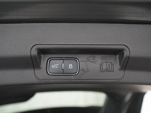 Used 2023 Ford Explorer Timberline image 15