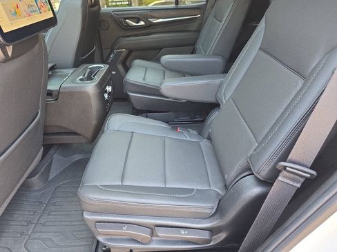 Used 2023 GMC Yukon Denali w/ Denali Reserve Package AWD/4WD image 21