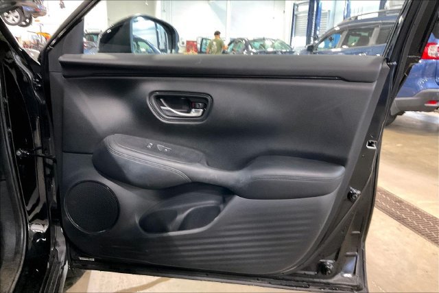 Used 2024 Honda HR-V LX image 22