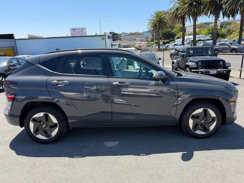 Used 2024 Hyundai Kona SEL image 4