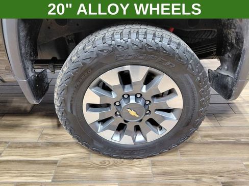 Used 2024 Chevrolet Silverado 2500 Custom w/ Custom Convenience Package AWD/4WD image 10