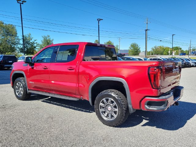 Used 2024 GMC Sierra 1500 AT4 w/ Technology Package AWD/4WD image 6
