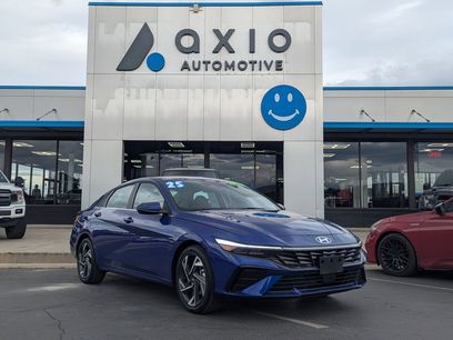 Used 2025 Hyundai Elantra Limited