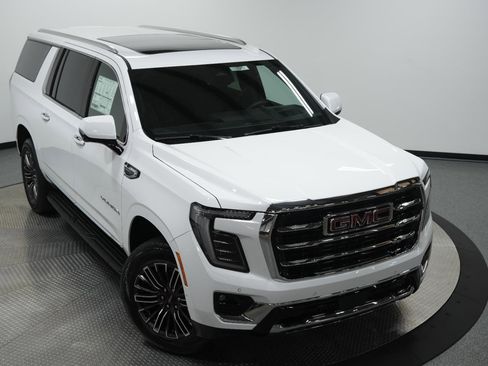 New 2026 GMC Yukon XL Elevation w/ Elevation Premium Package image 46