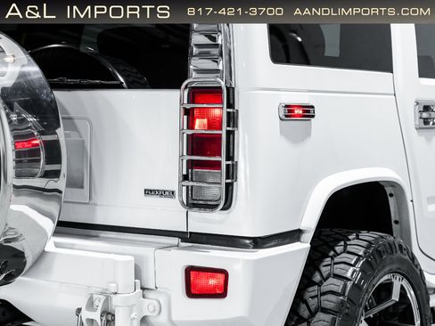 Used 2009 HUMMER H2 Luxury image 37