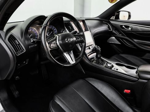 Used 2017 INFINITI Q60 3.0t w/ Premium Plus Package 3.0T image 2