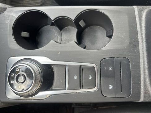 Used 2022 Ford Escape SE w/ Convenience Package image 32