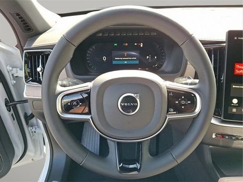 New 2026 Volvo XC90 B6 Plus w/ Protection Package Premier image 9