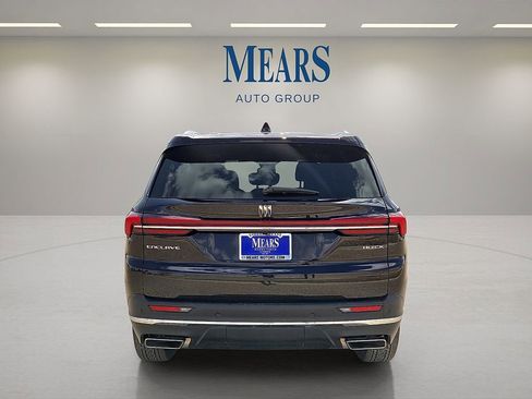 Used 2025 Buick Enclave Preferred image 4