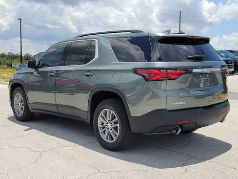 Used 2023 Chevrolet Traverse LT FWD image 6