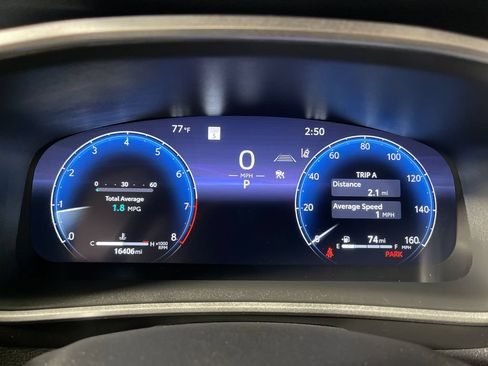 Certified 2026 Toyota Corolla Cross XLE FWD image 18