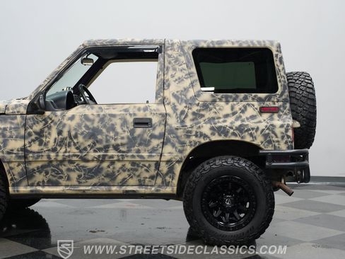 Used 1996 Geo Tracker 4WD 2-Door image 23