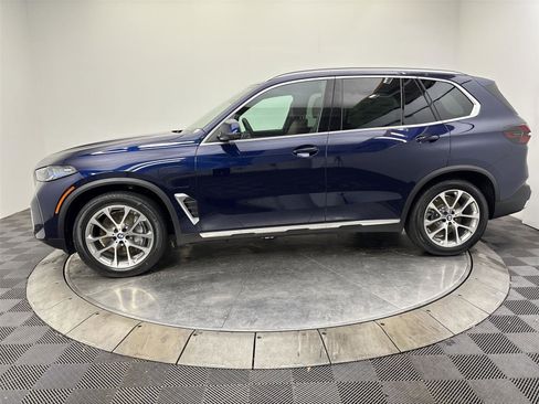New 2026 BMW X5 xDrive50e AWD/4WD image 16