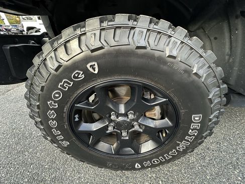 Used 2021 Jeep Wrangler Unlimited Sport image 32