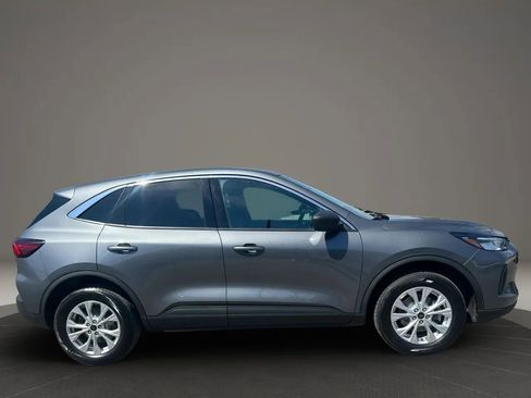 Used 2023 Ford Escape Active w/ Tech Pack #1 image 3