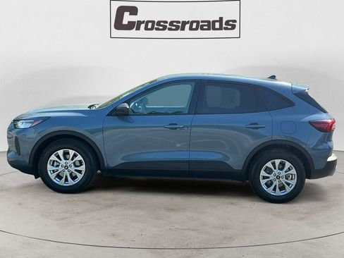 Used 2025 Ford Escape Active FWD image 2