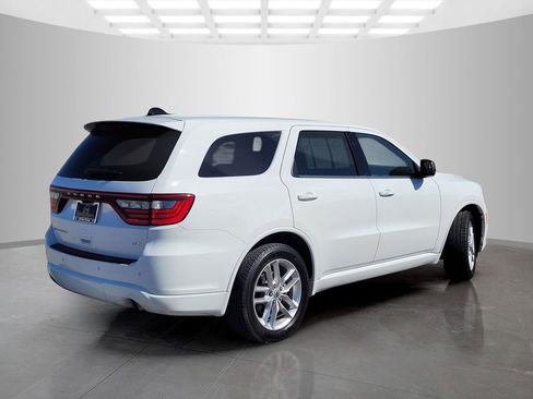 Used 2023 Dodge Durango GT image 4
