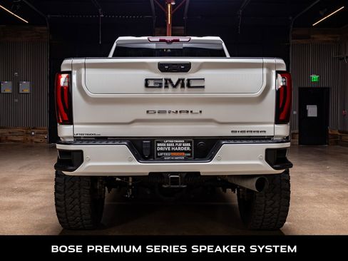 Used 2024 GMC Sierra 3500 Denali Ultimate image 7