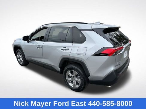 Used 2025 Toyota RAV4 XLE AWD/4WD image 5