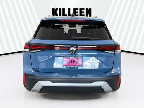 Used 2025 Volkswagen Tiguan SE FWD image 6