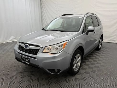 Used 2016 Subaru Forester 2.5i Limited w/ Popular Package #2 AWD/4WD image 2