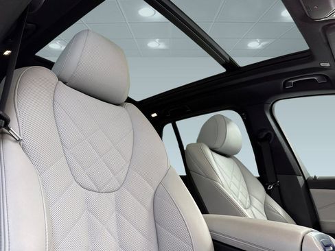 Certified 2023 BMW X5 sDrive40i w/ Parking Assistance Package image 15