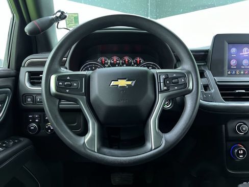 Used 2023 Chevrolet Tahoe 4WD image 18