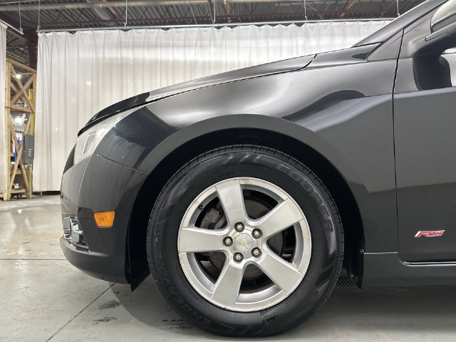 Used 2014 Chevrolet Cruze LT w/ All-Star Edition FWD image 23