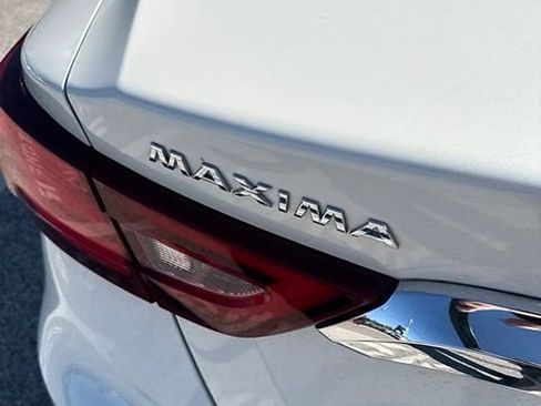 Used 2018 Nissan Maxima 3.5 SL FWD image 16