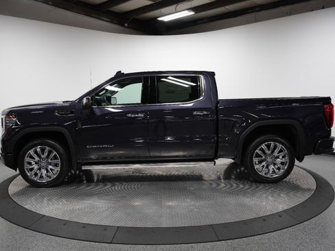 New 2026 GMC Sierra 1500 Denali w/ Denali Reserve Package image 7