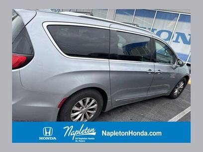 Used 2018 Chrysler Pacifica Touring-L