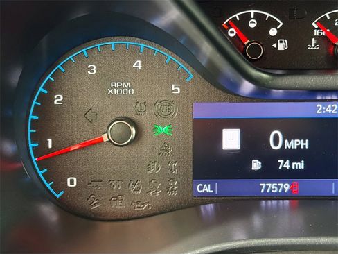 Used 2019 GMC Canyon Denali image 13