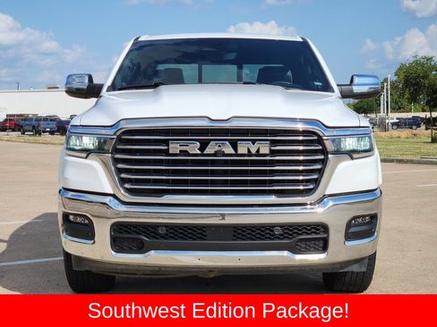 Used 2025 RAM 1500 Laramie AWD/4WD image 7