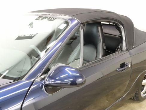 Used 1993 Porsche 968 Cabriolet RWD image 30