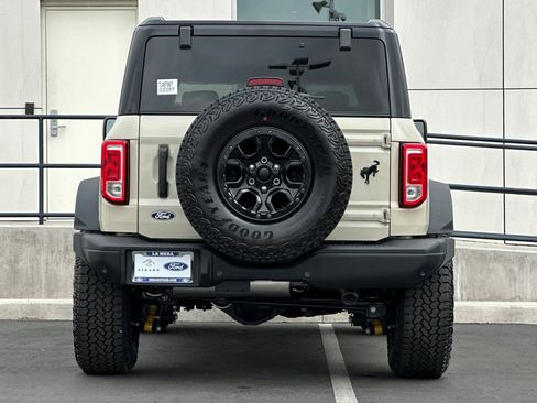 New 2026 Ford Bronco Big Bend w/ Black Diamond Package image 4