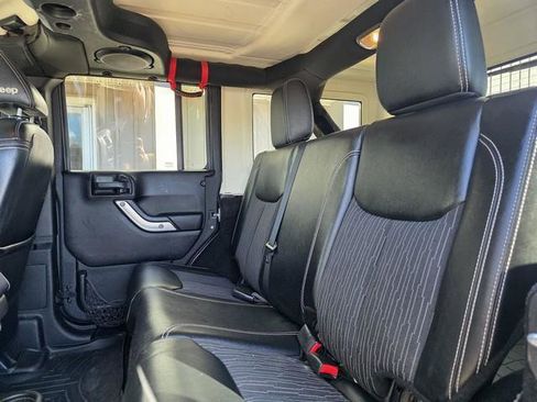 Used 2013 Jeep Wrangler Unlimited Sport image 18